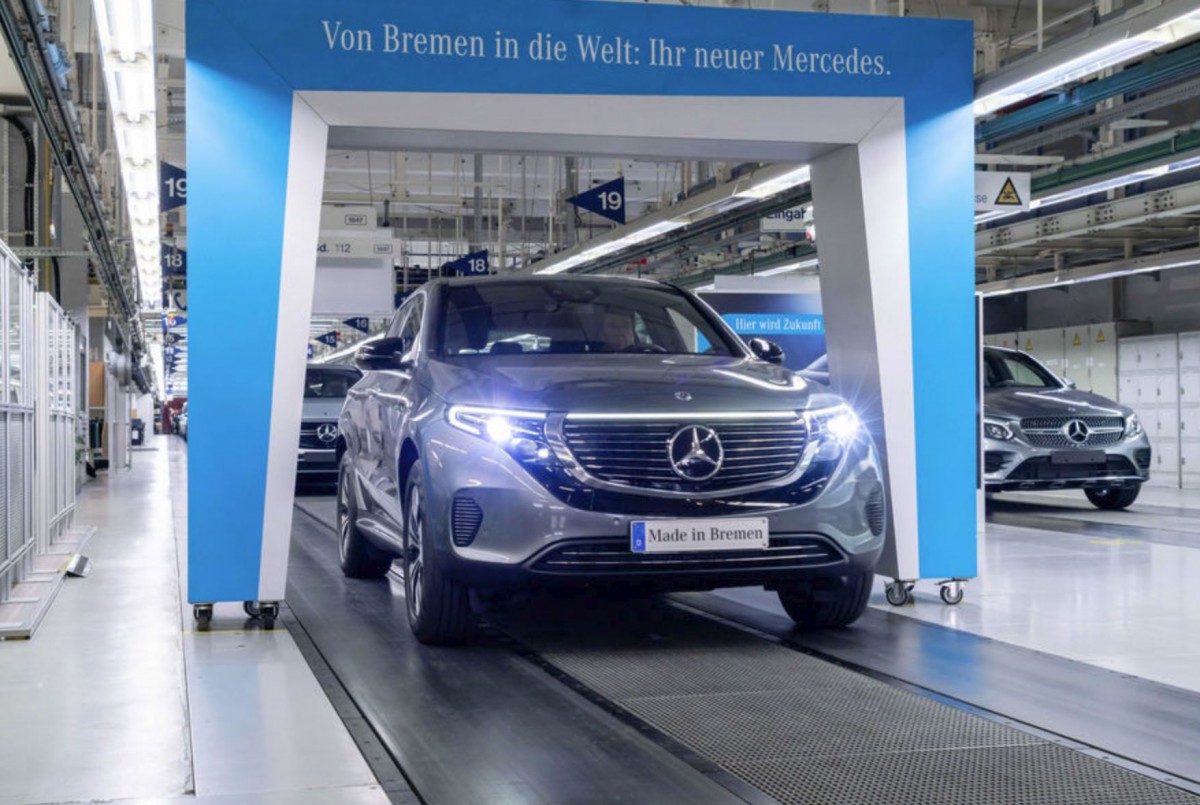 Les constructeurs allemands à fond sur les voitures électriques